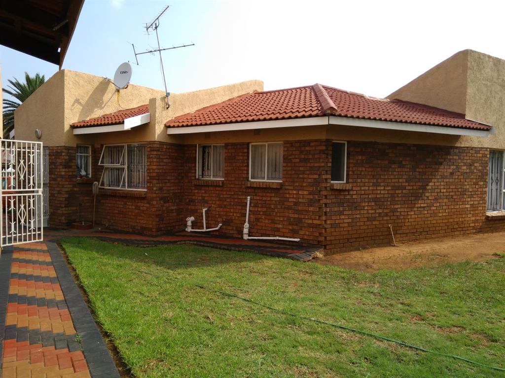 House for Sale in Unitas Park, Vereeniging 40560