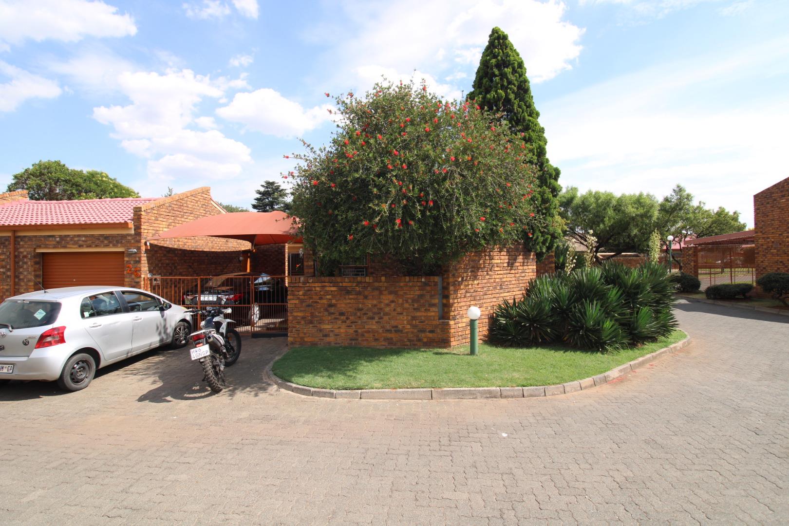 3 Bedroom Townhouse for Sale - Gauteng