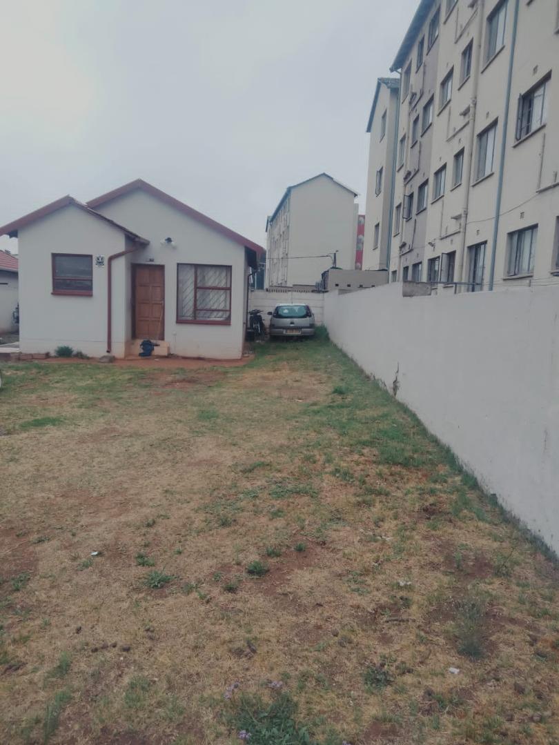 2 Bedroom House for Sale - Gauteng