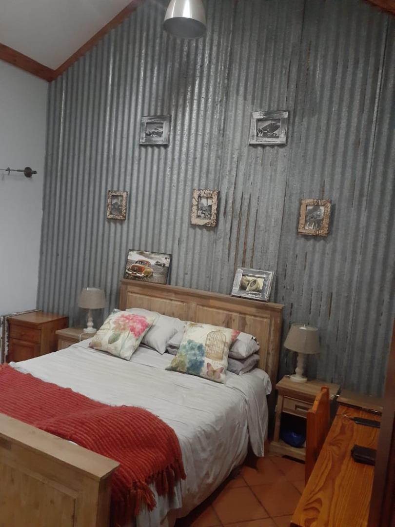 706897_2nd_bedroom.jpg