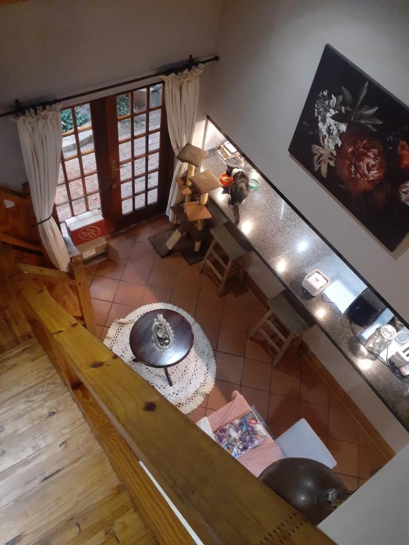 706897_loft_view_1.jpg