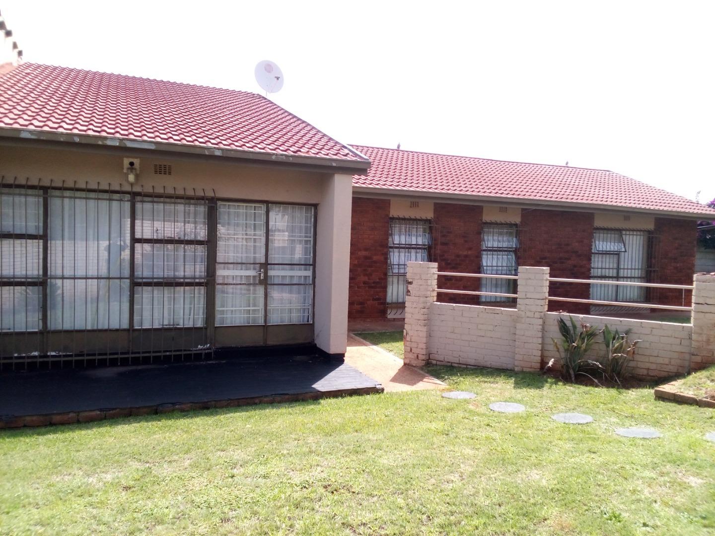 4 Bedroom House for Sale - Gauteng