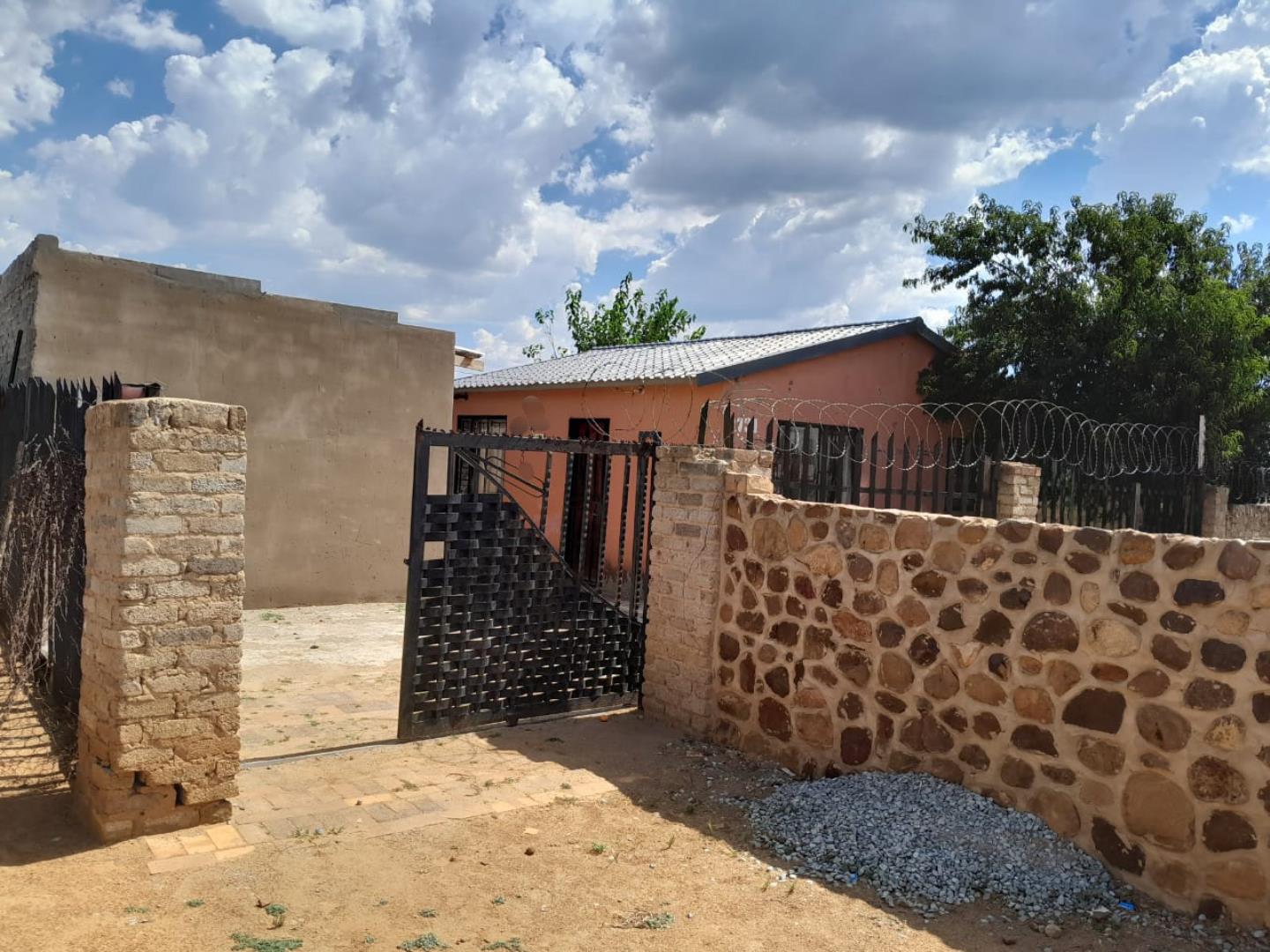 2 Bedroom House for Sale - Gauteng