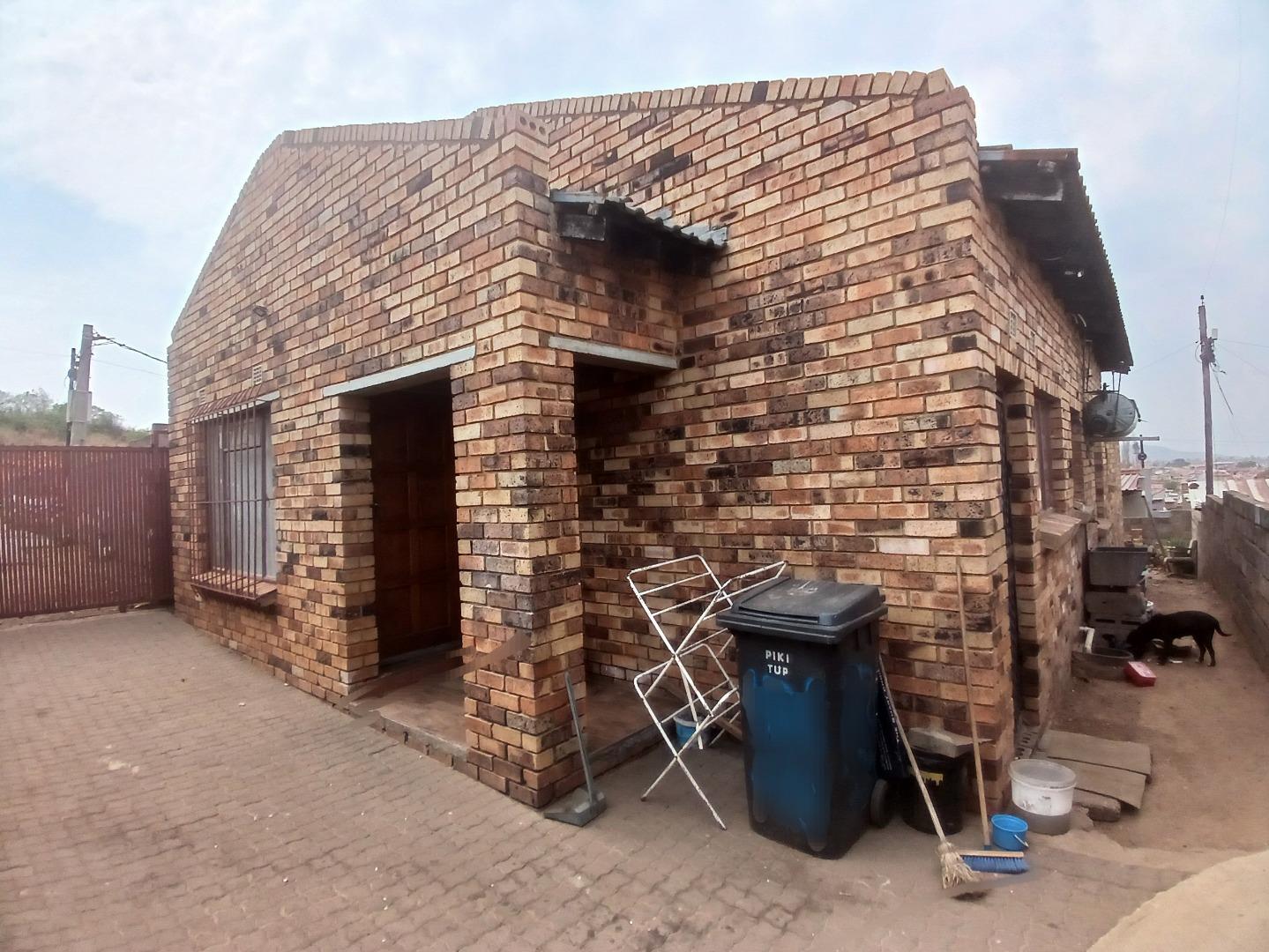 4 Bedroom House for Sale - Gauteng