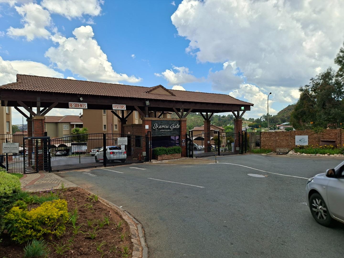 2 Bedroom Townhouse for Sale - Gauteng